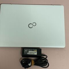 7057★送料無料★FUJITSU　富士通★Lifebook AH50/X　FMVA50A3WP★第6世代Core i7★メモリ 12GB★SSD★15.6型の画像