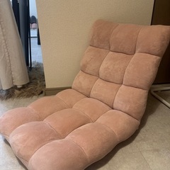 ピンクモコモコ座椅子　の画像