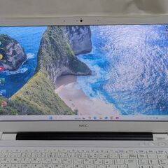 NEC　Lavie　NS300HAW　高機能白　SSD　WIN11 Officeの画像