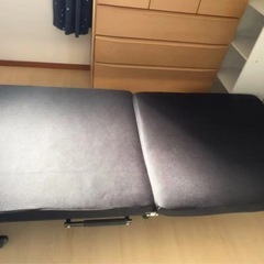 折りたたみベッドの画像