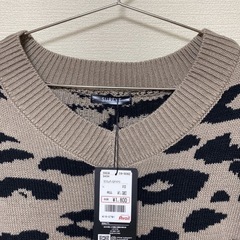 新品 アベイル ニットプルオーバー Ｌの画像