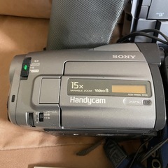 ビデオカメラ2つ　ジャンク品の画像