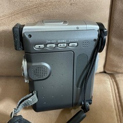 ビデオカメラ2つ　ジャンク品の画像