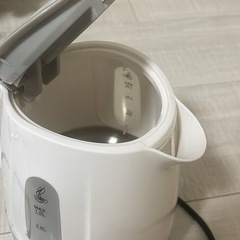 【9/29取引限定】電気ケトルの画像