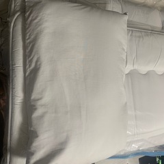 ほぼ未使用の敷布団と掛け布団の画像