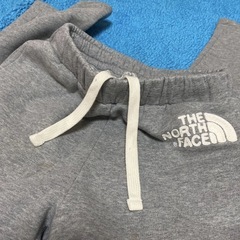 ノースフェイス 裏起毛 ロゴ スウェット パンツ 140の画像