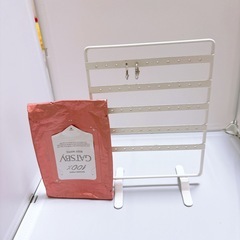 ピアス　アクセサリー　スタンドの画像