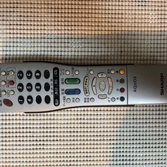 SHARP 32インチ液晶テレビ AQUOS LC-32E5の画像