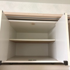 ホワイト物入れの画像