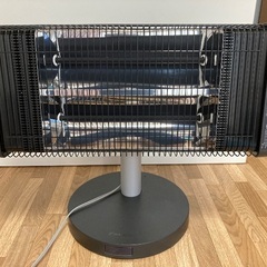 ダイキン遠赤外線暖房機の画像