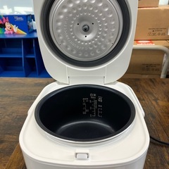 【2025年製　美品】アイリスオーヤマ　ジャー炊飯器 RC-BMA50-Wの画像