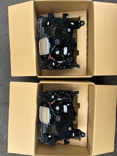 トヨタ　ランドクルーザー250 丸目　ディーラーオプション　純正