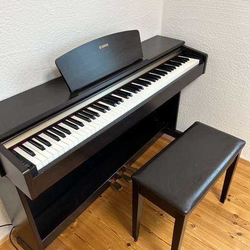 電子ピアノ