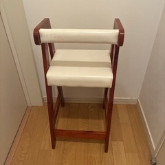子供用ダイニングチェアの画像