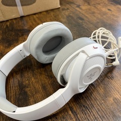 Razer Kraken X Mercury White ゲーミングヘッドセットの画像