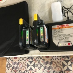 値下げ　電動車椅子　日進 nissin 駆動部ヤマハ　バッテリー2個　充電器付きの画像