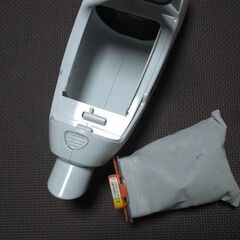 マキタ　10.5V充電クリーナー　の画像