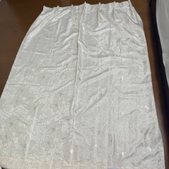 【お譲り決定】ニトリ製　遮光カーテンの画像