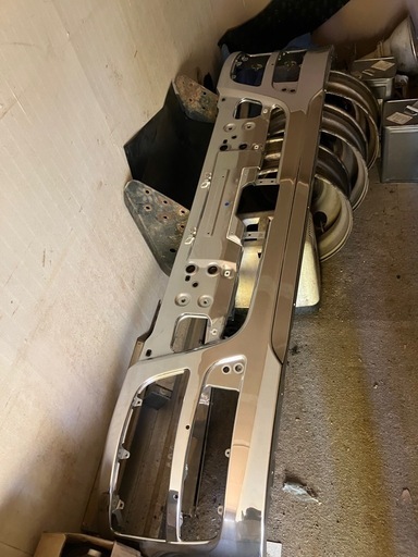 07スーパーグレート 純正バンパー メッキ