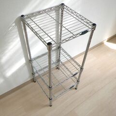 ワイヤーシェルフ３段【小金井市民限定】（小金井市再生家具）品番：09-05-36 ※新規優先の画像