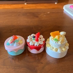 大きなケーキの画像