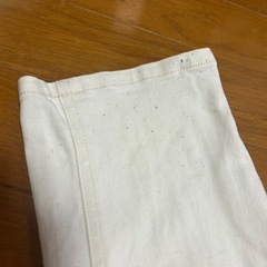 ホワイトジーンズ　サイズ150 ウエストアジャスター付きの画像