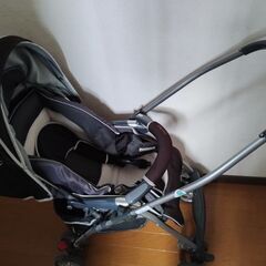 goodbaby　ベビーカー　両対面　リクライニング  の画像