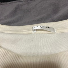 値下げしました。グレイシャスメンズトレーナー　LLの画像