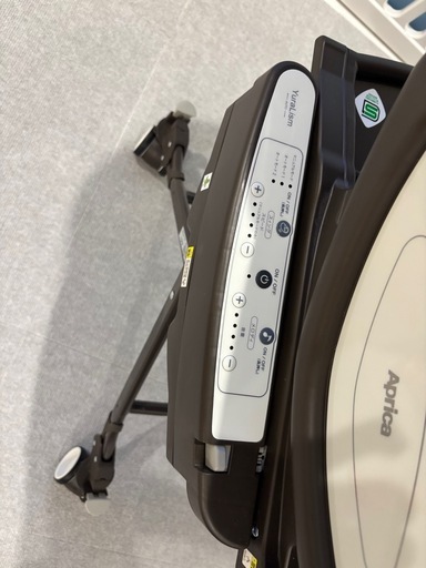 ユラリズム　 オート アップリカ　ハイローチェア   