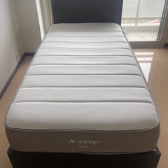 シングルベッドフレームの画像