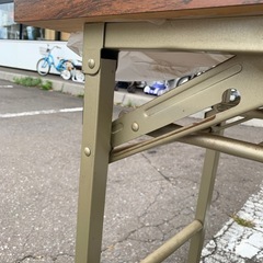 美原店　① 会議用テーブルの画像