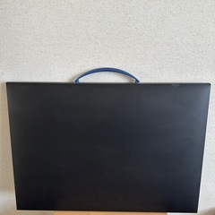 絵画　デザイン持ち運びケースの画像