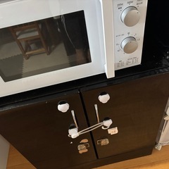 食器棚の画像