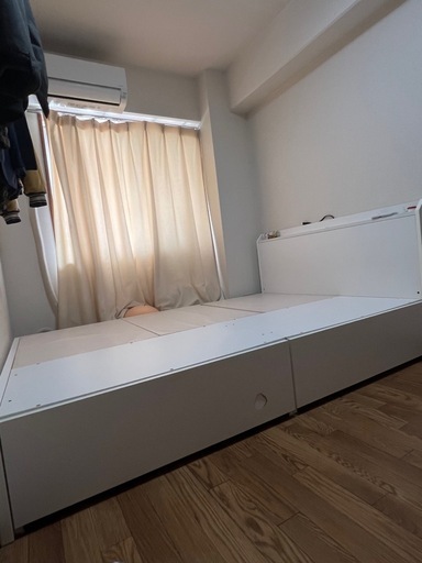 ニトリ　ダブルベッドフレーム　収納付き