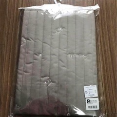 10/10まで　未使用　PEANUTSスヌーピー　キルトおくるみ　65cm×65cm グレー　総柄の画像