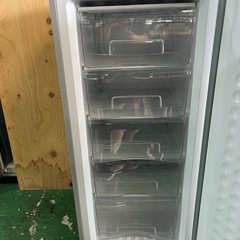 2018年 エクセレンス電気冷凍庫 117Lの画像