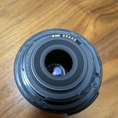 Canon EF-S 18-55mm F3.5-5.6 IS II 標準ズームレンズの画像