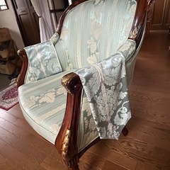 ソファーの画像