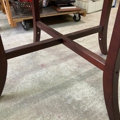 ニトリ　廃盤希少品　円形ガラス天板のダイニングテーブルの画像