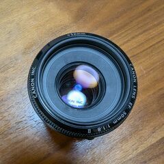 Canon EF 50mm F1.8 II 単焦点レンズの画像