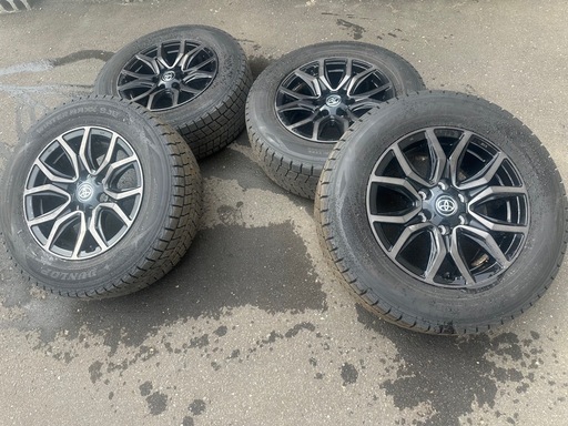 ハイラックス　GR 純正ホイール　バリ溝冬タイヤ付き　最終値下げ