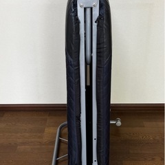 折りたたみ式シングルベッドの画像