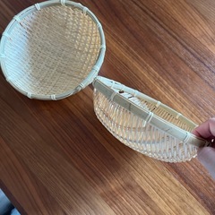 木のザルの画像
