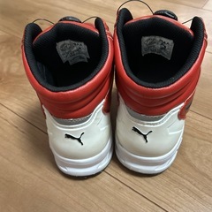 プーマ　安全靴　25.5の画像