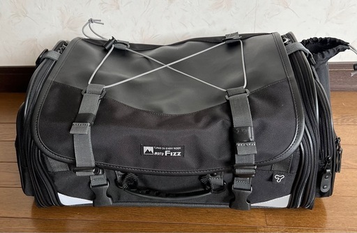 TANAX ミドルフィールドシートバッグ