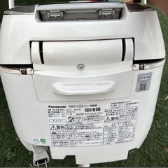 10合炊飯器の画像
