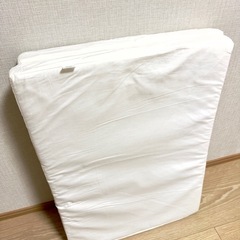 ミニサイズ ベビー固綿敷布団 2つ折りタイプの画像