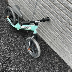 ストライダー　　日本正規品　12 クラシックの画像