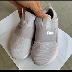 美品【PUMA】17.0cm スニーカーの画像
