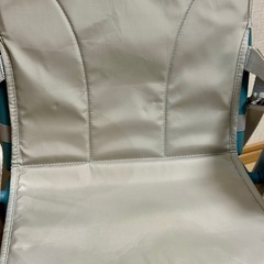 トレー付きベビーチェアの画像